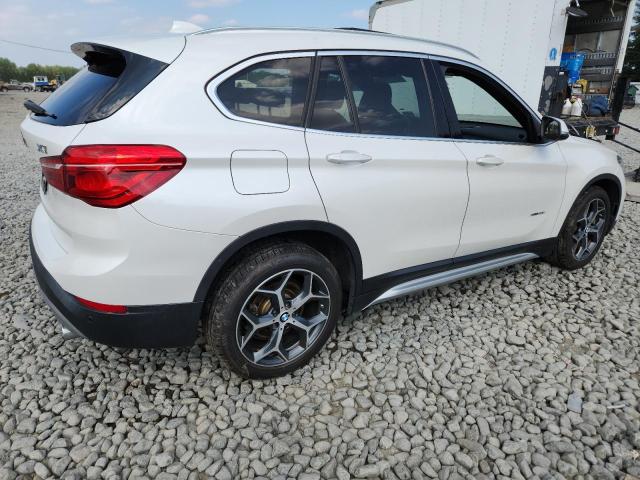 WBXHT3C30J5K28797 - 2018 BMW X1 XDRIVE28I Blanco foto 3