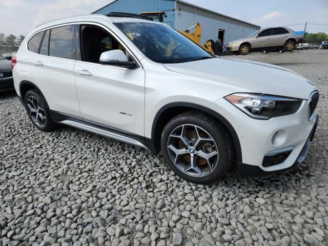 WBXHT3C30J5K28797 - 2018 BMW X1 XDRIVE28I Blanco foto 4