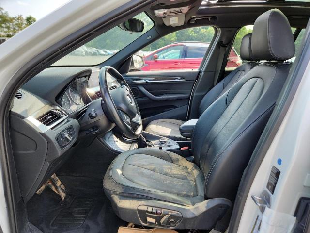 WBXHT3C30J5K28797 - 2018 BMW X1 XDRIVE28I Blanco foto 7