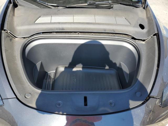 7SAYGDEF0RF093607 - 2024 TESLA MODEL Y 灰色 照片 11