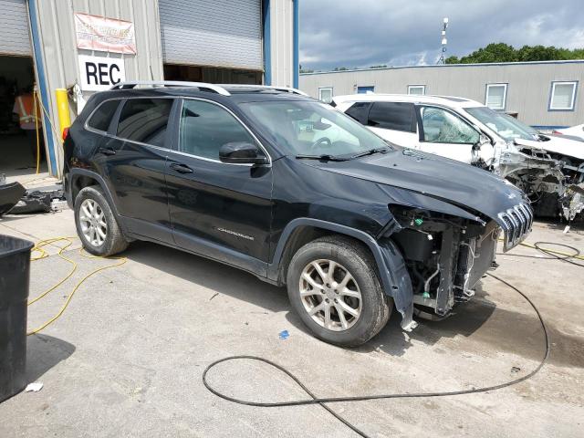 1C4PJMCB5JD598287 - 2018 JEEP CHEROKEE LATITUDE BLACK photo 4