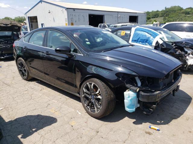 3FA6P0HD3LR253157 - 2020 FORD FUSION SE BLACK photo 4