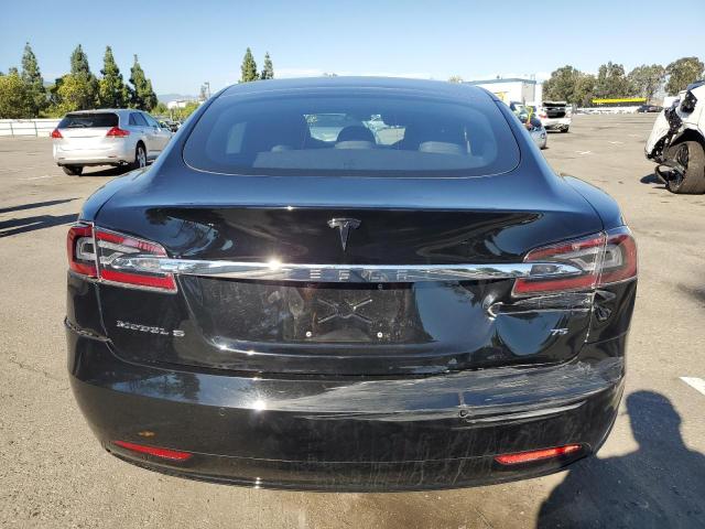 5YJSA1E10HF232737 - 2017 TESLA MODEL S Սև լուսանկար 6