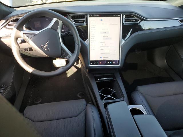 5YJSA1E10HF232737 - 2017 TESLA MODEL S Սև լուսանկար 8