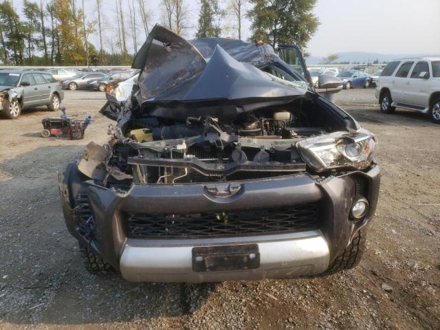 JTEBU5JR1J5514396 - 2018 TOYOTA 4RUNNER SR5/SR5 PREMIUM 灰色 照片 5