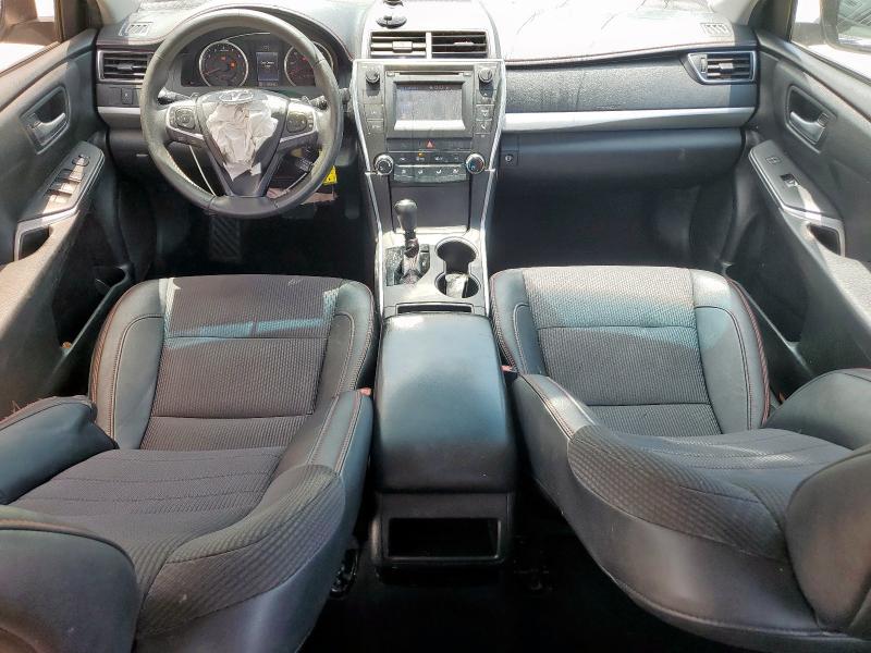 4T1BF1FK4HU305359 - 2017 TOYOTA CAMRY LE 黑色 照片 8