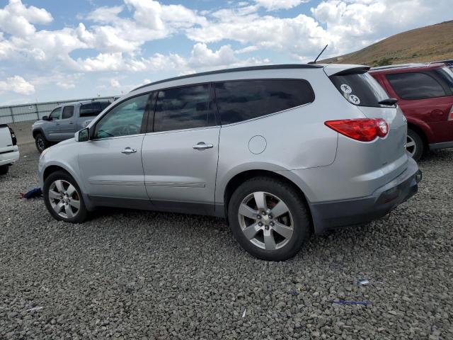 1GNKVLEDXCJ160223 - 2012 CHEVROLET TRAVERSE LTZ SILVER photo 2