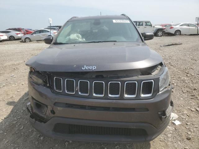 3C4NJCBB7LT169698 - 2020 JEEP COMPASS LATITUDE CHARCOAL photo 5