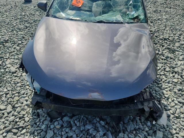 4T1BF1FK8GU243589 - 2016 TOYOTA CAMRY LE GRAY photo 11