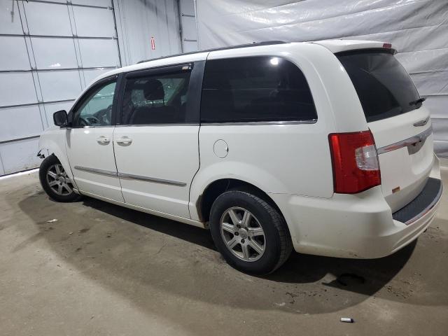 2C4RC1BG1DR637800 - 2013 CHRYSLER TOWN & COU TOURING WHITE photo 2