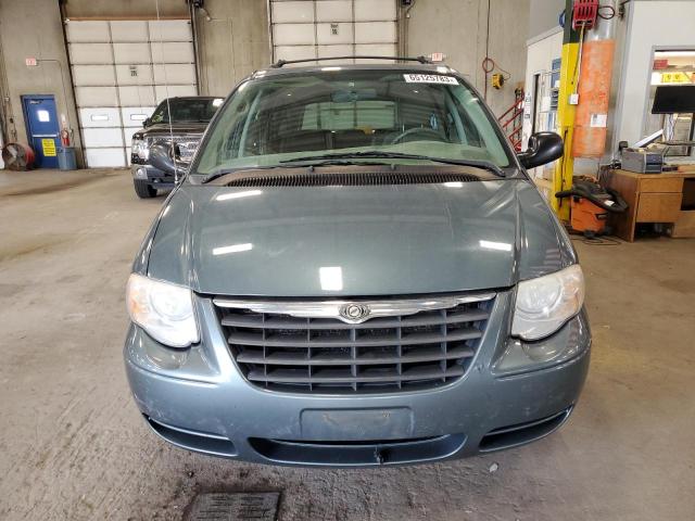 2A4GP54LX6R660356 - 2006 CHRYSLER TOWN & COU TOURING Mavi foto 5