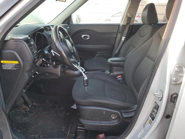 KNDJN2A22E7712297 - 2014 KIA SOUL SILVER photo 7