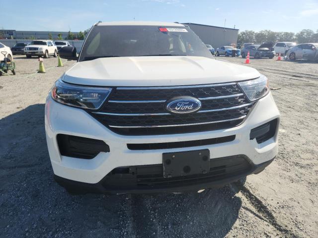 1FMSK7DH1RGA34833 - 2024 FORD EXPLORER XLT WHITE photo 5