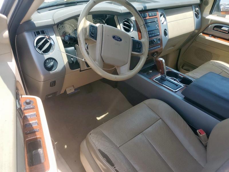 1FMFU17528LA78792 - 2008 FORD EXPEDITION EDDIE BAUER WHITE photo 8