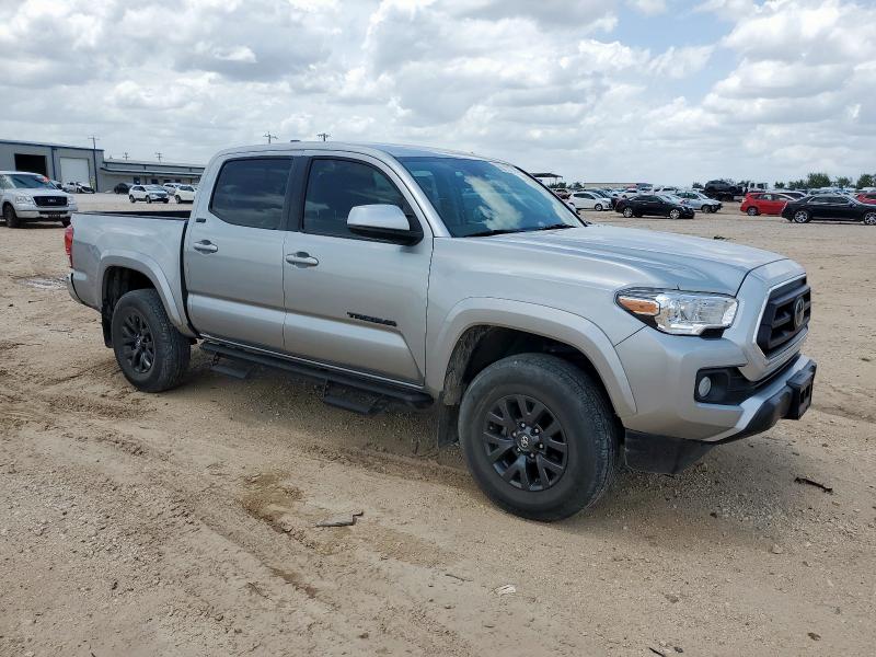 3TMAZ5CN4NM175175 - 2022 TOYOTA TACOMA DOUBLE CAB SILVER photo 4