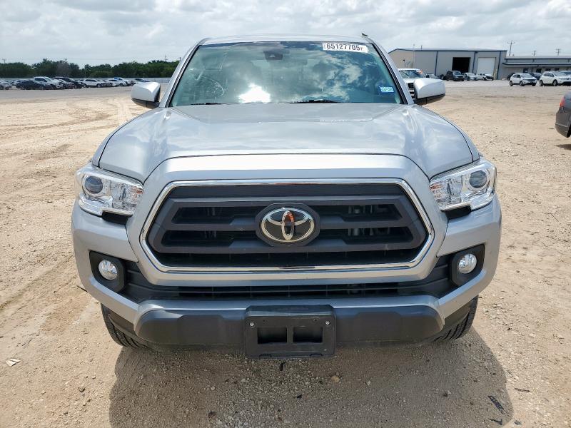 3TMAZ5CN4NM175175 - 2022 TOYOTA TACOMA DOUBLE CAB SILVER photo 5