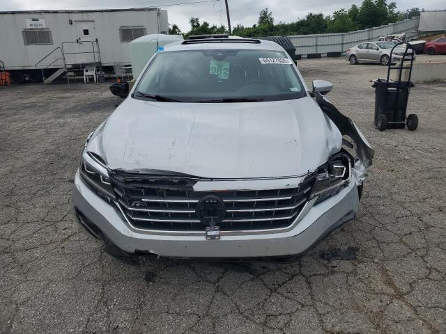 1VWMA7A37LC027163 - 2020 VOLKSWAGEN PASSAT R-LINE Արծաթագույն լուսանկար 5