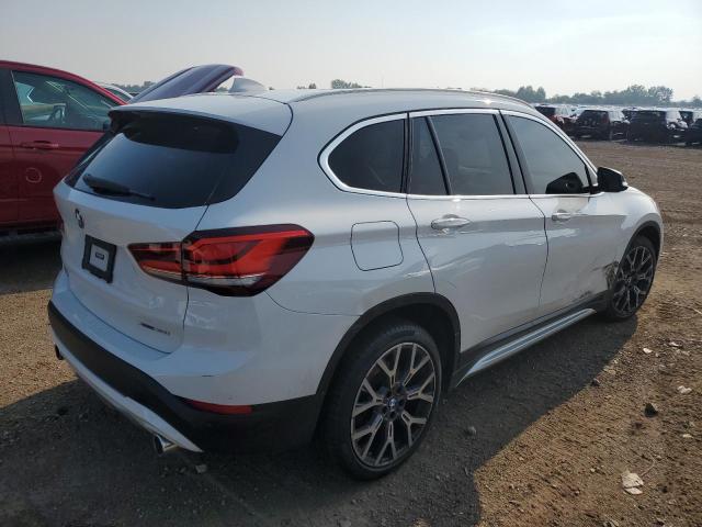 WBXJG9C07M5U40101 - 2021 BMW X1 XDRIVE28I WHITE photo 3