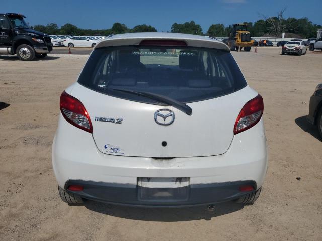 JM1DE1LY2D0155892 - 2013 MAZDA MAZDA2 WHITE photo 6