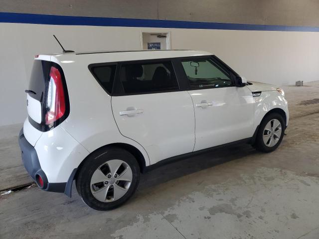 KNDJN2A28F7774630 - 2015 KIA SOUL WHITE photo 4