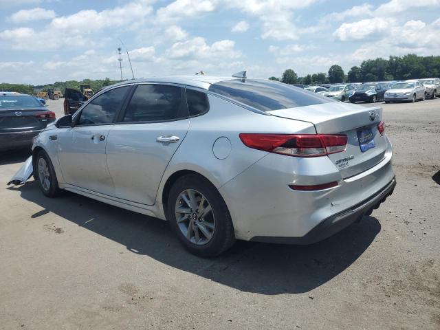5XXGT4L37KG282917 - 2019 KIA OPTIMA LX Gümüş fotoğraf 2