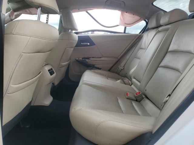 1HGCR3F84HA043247 - 2017 HONDA ACCORD EXL WHITE photo 10