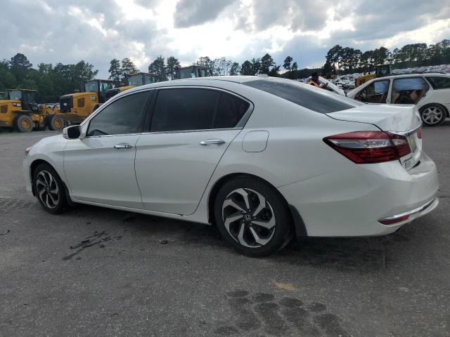 1HGCR3F84HA043247 - 2017 HONDA ACCORD EXL WHITE photo 2