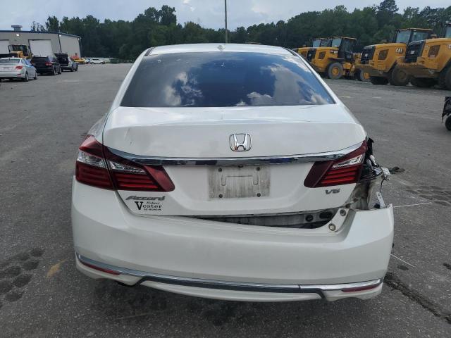 1HGCR3F84HA043247 - 2017 HONDA ACCORD EXL WHITE photo 6