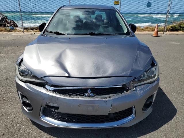 JA32V2FW5HU009054 - 2017 MITSUBISHI LANCER ES ვერცხლისფერი ფოტო 5