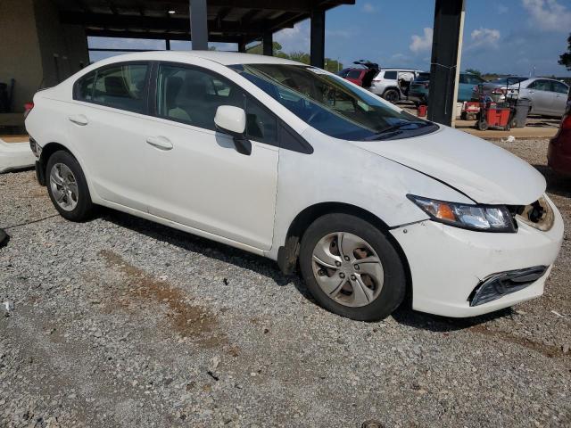 19XFB2F56DE052460 - 2013 HONDA CIVIC LX WHITE photo 4