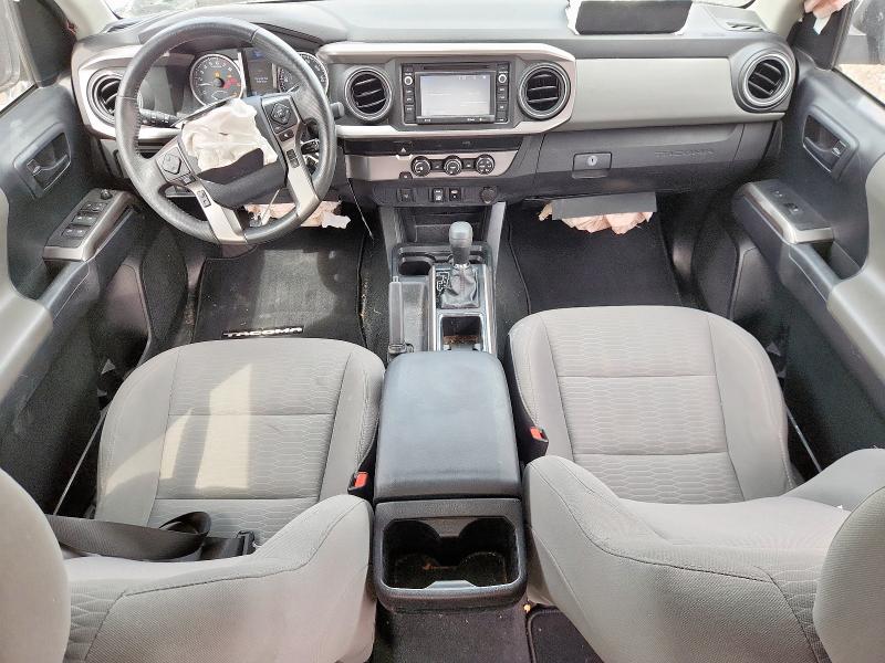 5TFAZ5CN7KX075416 - 2019 TOYOTA TACOMA DOUBLE CAB Gümüş fotoğraf 8