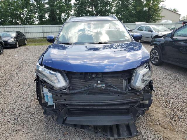 5N1AT2MV0KC717993 - 2019 NISSAN ROGUE S BLUE photo 5