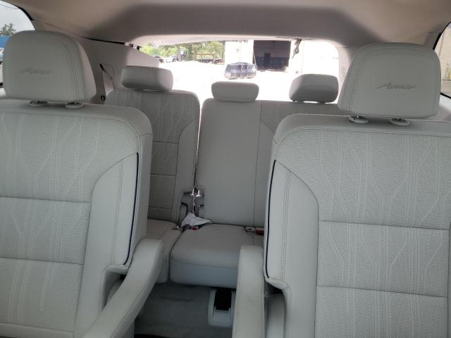 5GAERCRS0SJ121319 - 2025 BUICK ENCLAVE AVENIR WHITE photo 10