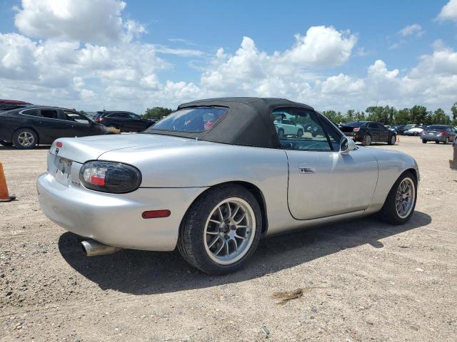 JM1NB353130301613 - 2003 MAZDA MX-5 MIATA BASE SILVER photo 3