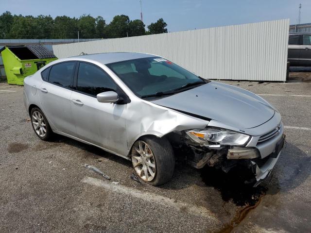 1C3CDFBA9DD261947 - 2013 DODGE DART SXT 银色 照片 4