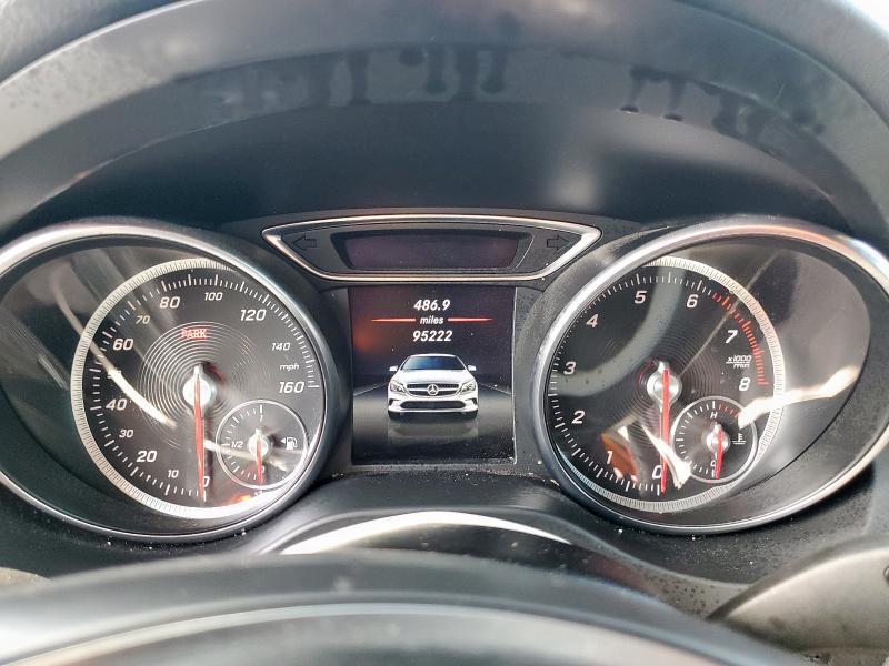 WDDSJ4EB3JN563447 - 2018 MERCEDES-BENZ CLA 250 银色 照片 9