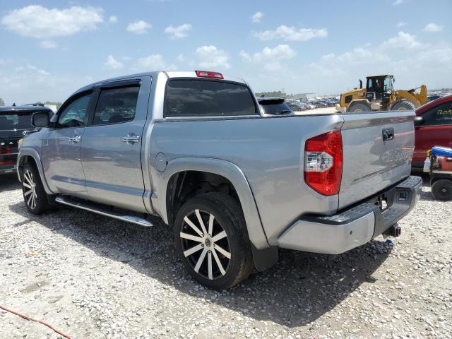 5TFGY5F14EX154603 - 2014 TOYOTA TUNDRA CREWMAX PLATINUM ვერცხლისფერი ფოტო 2