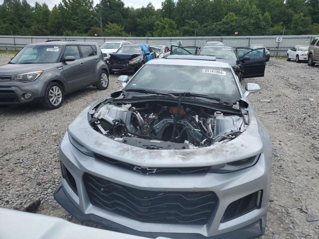 1G1FK1R62J0188421 - 2018 CHEVROLET CAMARO ZL1 银色 照片 5