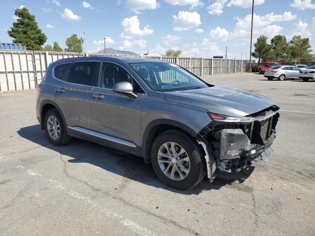 5NMS23AD2KH117216 - 2019 HYUNDAI SANTA FE SE GRAY photo 4