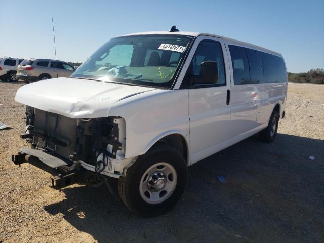 1GAZGPFG7H1342852 - 2017 CHEVROLET EXPRESS G3 LT WHITE photo 2
