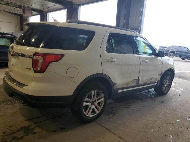 1FM5K8D82JGC38757 - 2018 FORD EXPLORER XLT 白色 照片 3