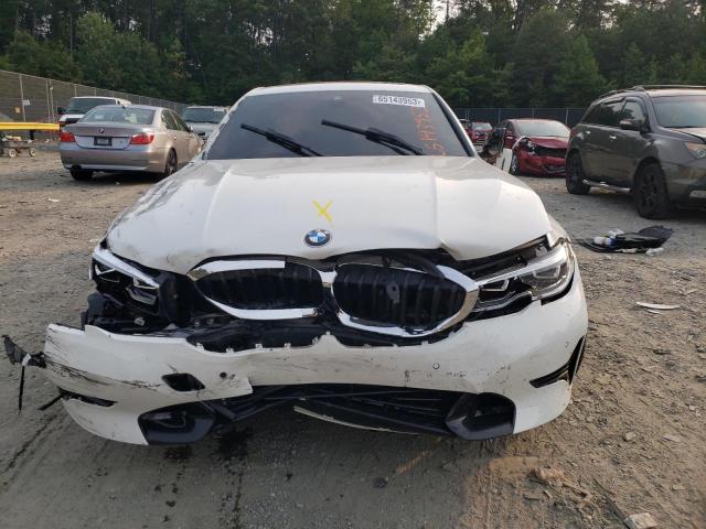 3MW5R7J05M8B55333 - 2021 BMW 330XI WHITE photo 5