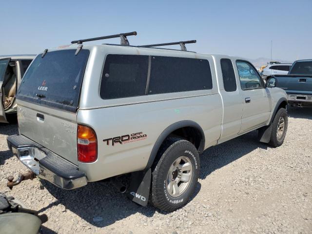 4TAWN72N6YZ645946 - 2000 TOYOTA TACOMA XTRACAB SILVER photo 3