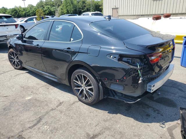 4T1G11AK5RU215134 - 2024 TOYOTA CAMRY SE NIGHT SHADE BLACK photo 2