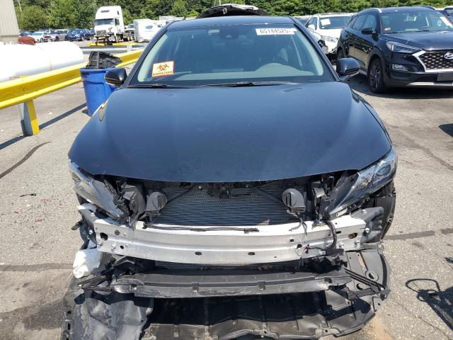 4T1G11AK5RU215134 - 2024 TOYOTA CAMRY SE NIGHT SHADE BLACK photo 5