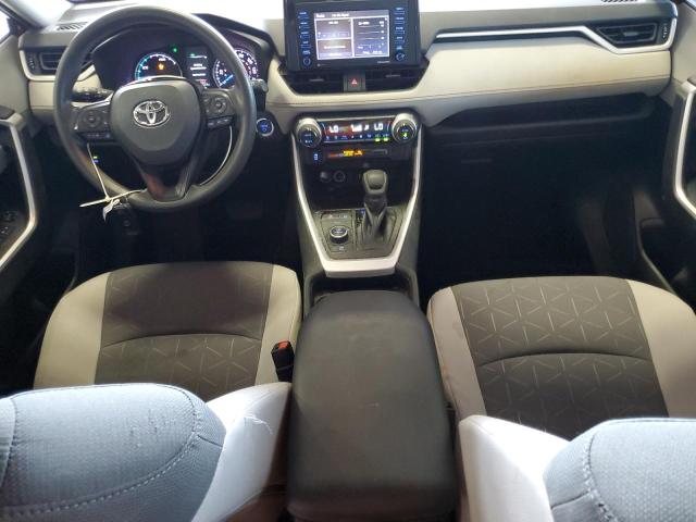 4T3RWRFVXMU030427 - 2021 TOYOTA RAV4 XLE RED photo 8