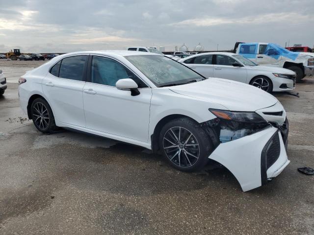 4T1T11AK2PU809899 - 2023 TOYOTA CAMRY SE NIGHT SHADE WHITE photo 4