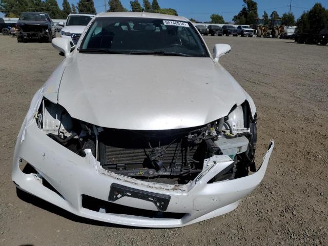 JTHFF2C23A2511613 - 2010 LEXUS IS 250 WHITE photo 5