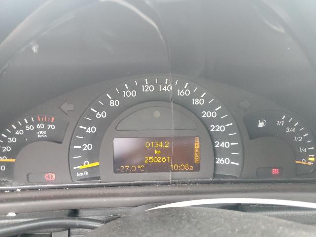 WDBRF61J13F350768 - 2003 MERCEDES-BENZ C 240 თეთრი ფოტო 9