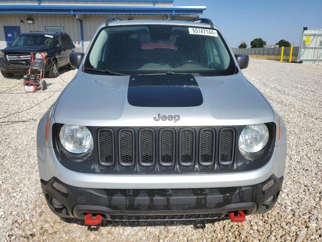 ZACCJBCB1HPE80252 - 2017 JEEP RENEGADE TRAILHAWK SILVER photo 5